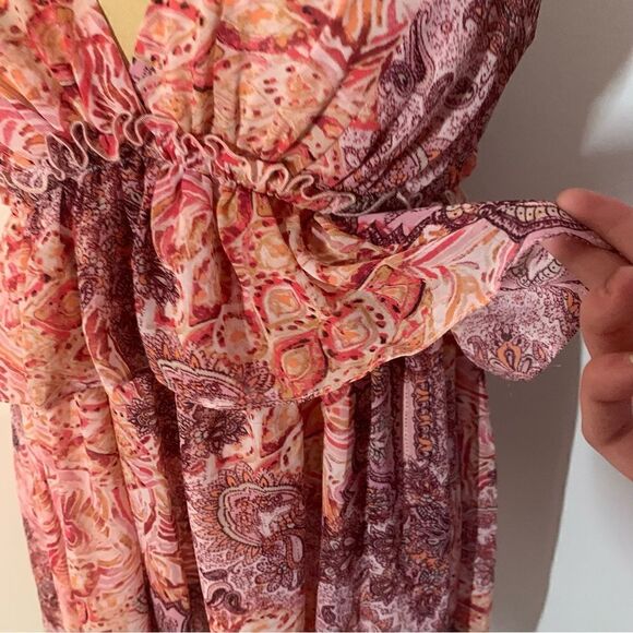 Voyage Mediterranée Collection Floral Mini Red Ruffle Dress - Picture 4 of 8